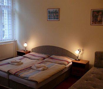 Hotell Klara 3*